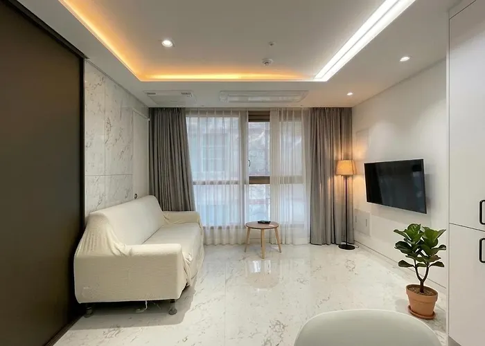 6th Seochogangnam Fully-loaded High-end Apartamento