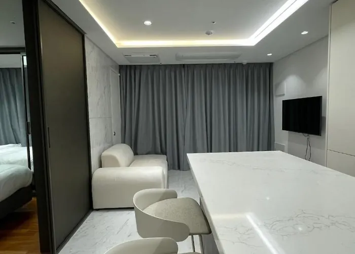 6th Seochogangnam Fully-loaded High-end * ソウル特別市